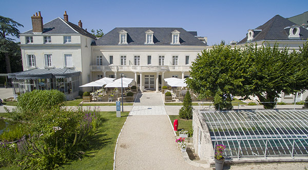 CLARION Hôtel Château de BELMONT